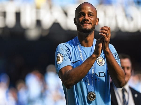 Vincent Kompany là hậu vệ huyền thoại của Man City