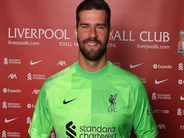 Alisson Becker là thủ môn Liverpool xuất sắc hiện tại